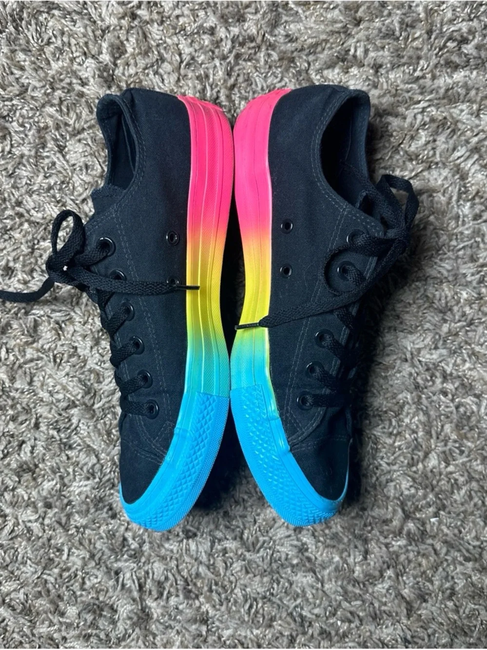 Converse Chuck Taylor All Star Rainbow Sole Black Canvas Sneakers Women’s 8